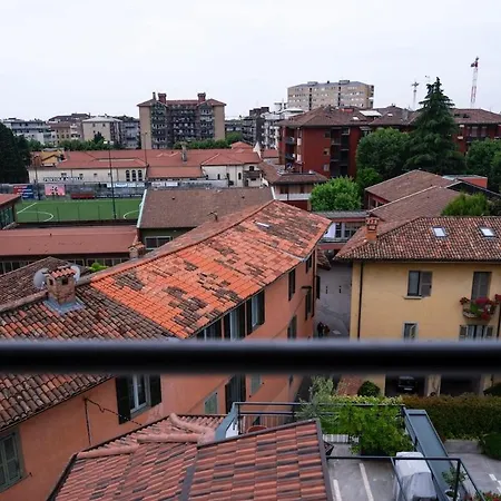 Enzina's Apartment Bergamo
